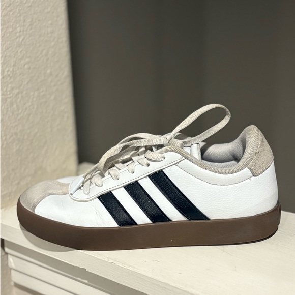 adidas VL Court 3.0 K 'White Black Gum' ID9062 Youth Size 5 - Picture 4 of 9